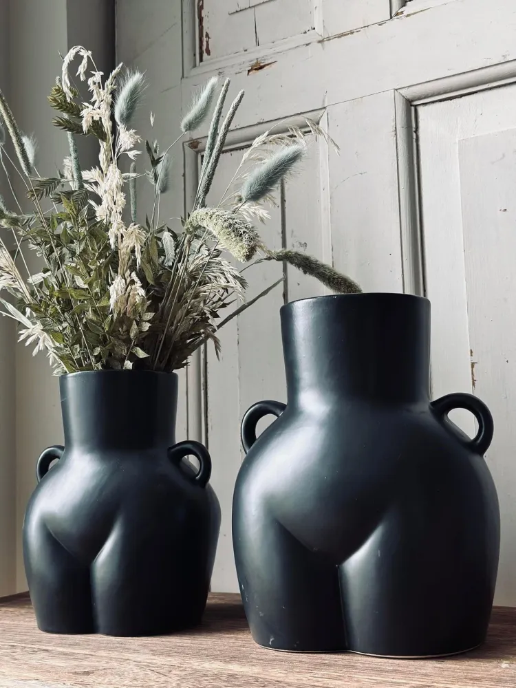 Vase Black Body Small