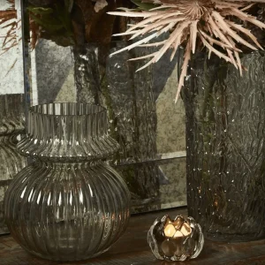 Vase mit Rillen - rauchfarbenes Glas