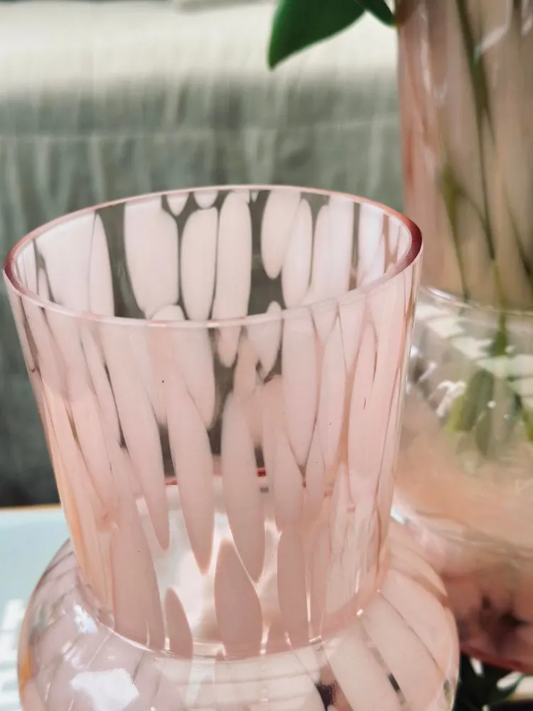 Vase 18 cm Mundgeblasenes Glas – Rose