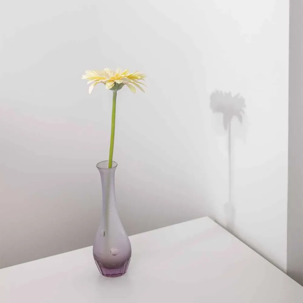 Vintage lila Vase aus Neodymium Glas