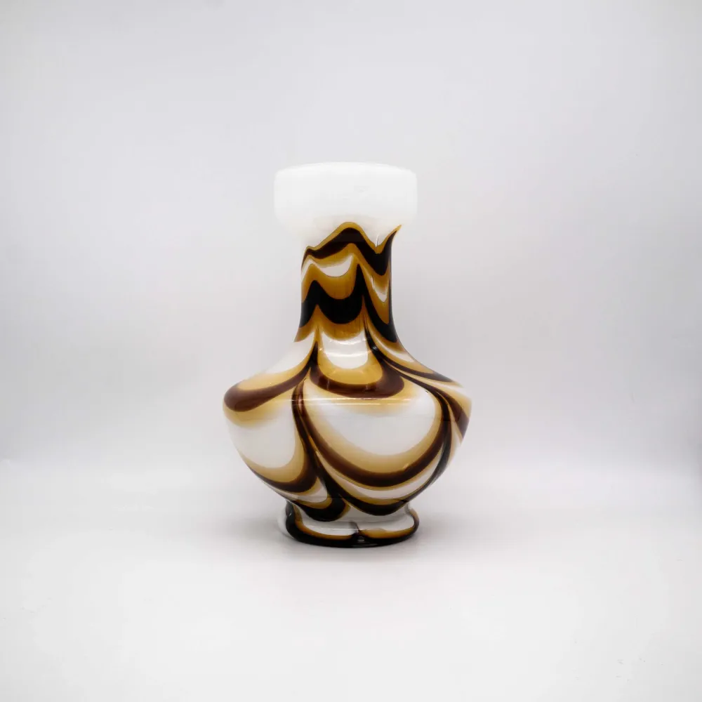 Vintage Vase Opaline Florence braun-weiß