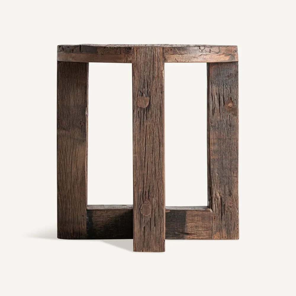 Beistelltisch LOSSE aus recyceltem Holz