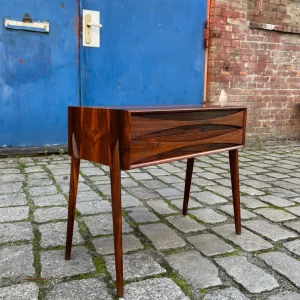 Beistelltisch Modell 6835 Palisander von Rimbert Sandholt für Glas & Trä