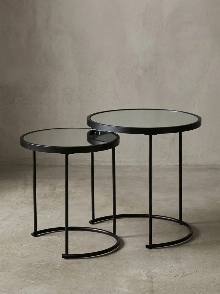 Beistelltisch Set – Schwarz Glasplatte modern 50x50x50 cm 42x45x42 cm
