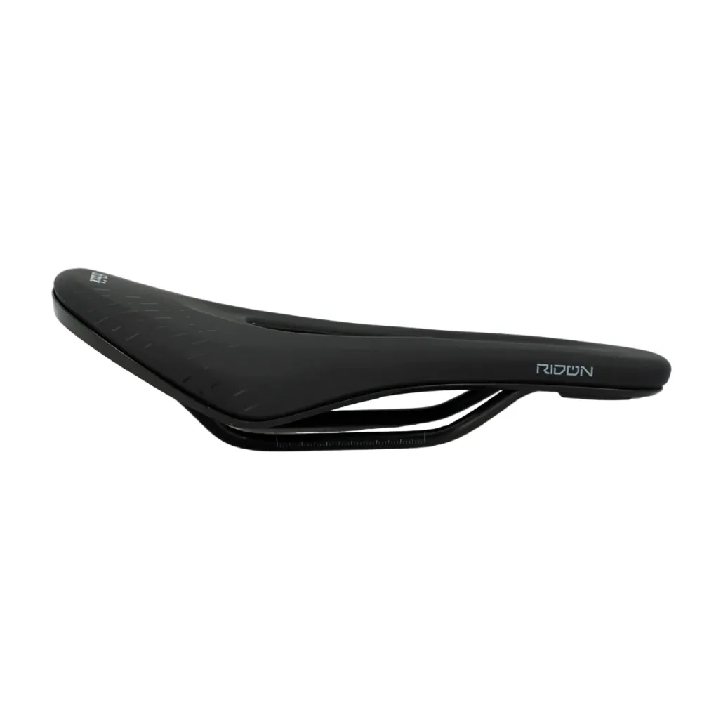 Sattel FIZIK TERRA AIDON X5 145mm Schwarz