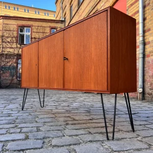 Sideboard Teak auf Hairpinlegs von rt Möbel