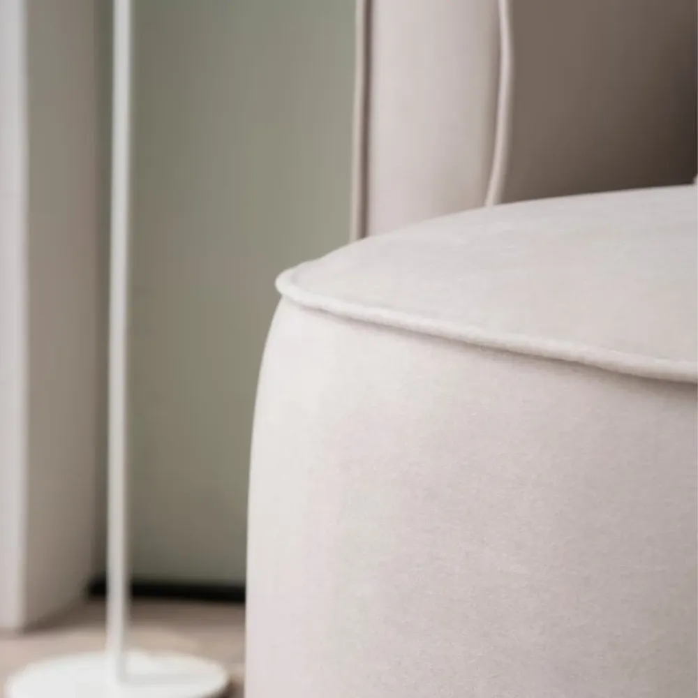 XXL-Sessel Samtoptik creme – Isalie